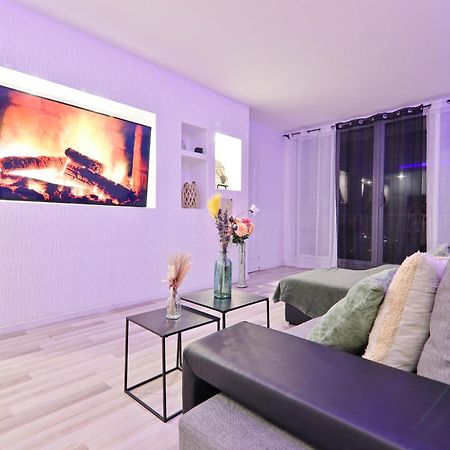 Evasion Familiale & Appartement Convivial Et Chaleureux Epinay-sur-Seine Ngoại thất bức ảnh