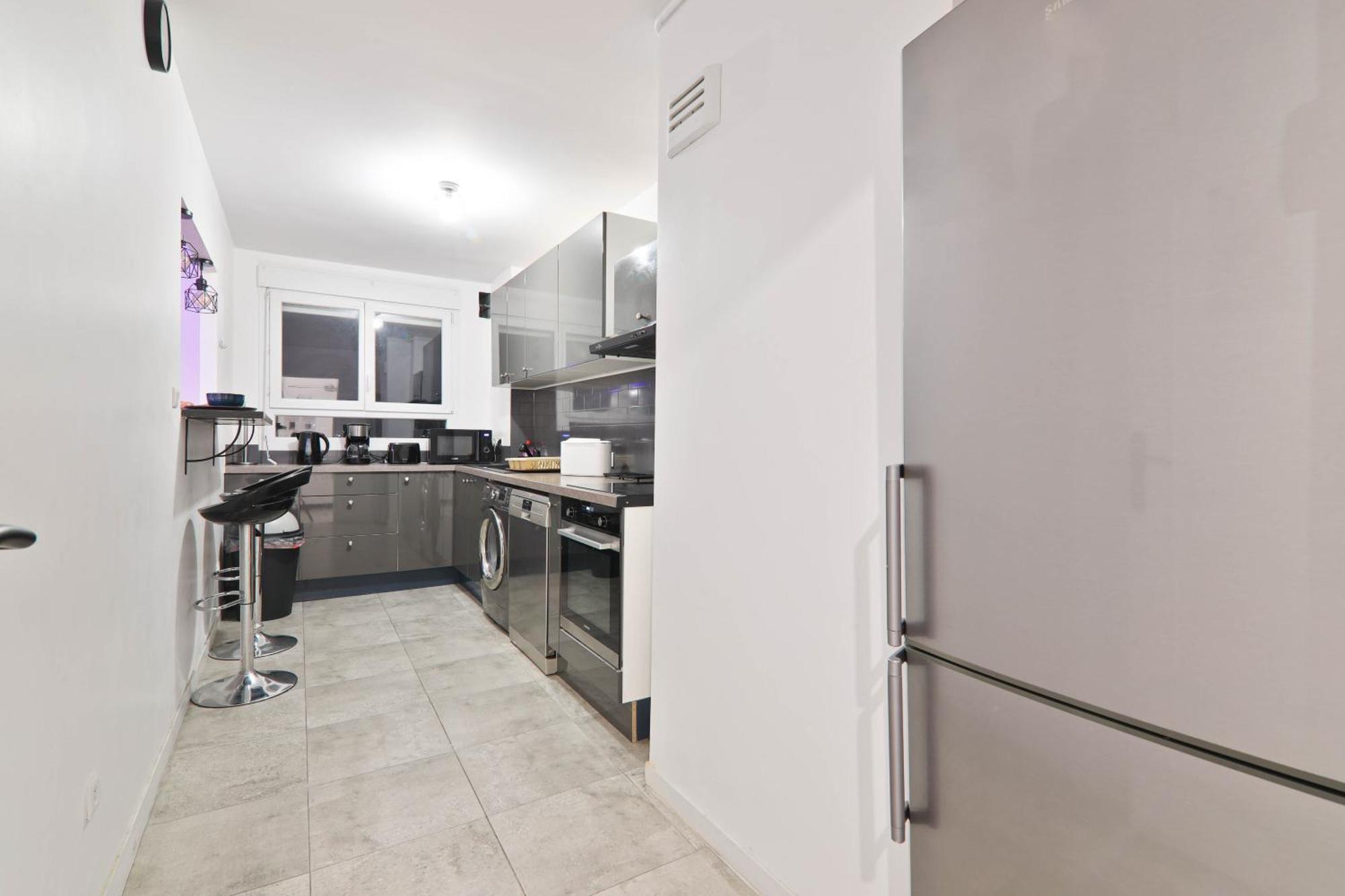 Evasion Familiale & Appartement Convivial Et Chaleureux Epinay-sur-Seine Ngoại thất bức ảnh